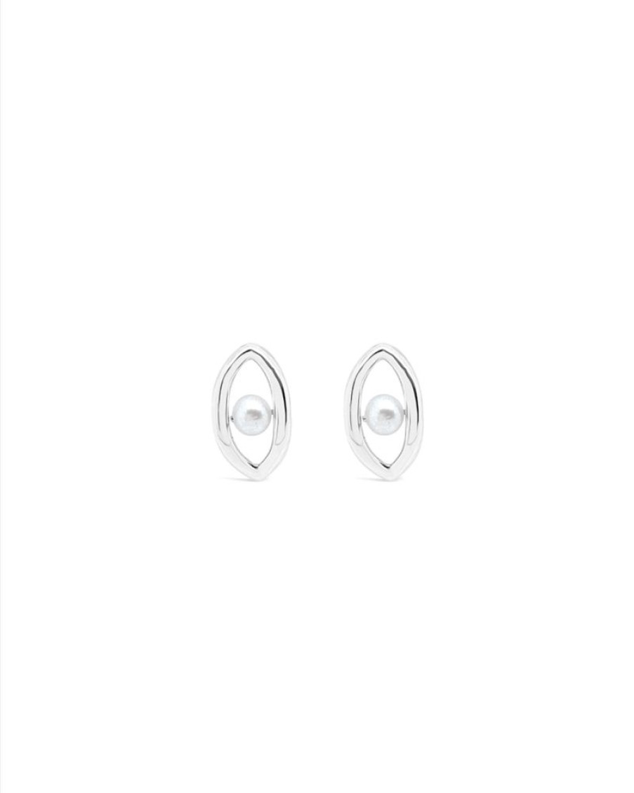 Jewellery ICHU Jewellery Studs | Oval'D Pearl Stud Earrings